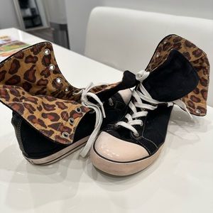 Coach Black Signature Bonney High Top Sneakers with Leopard print size 6.5